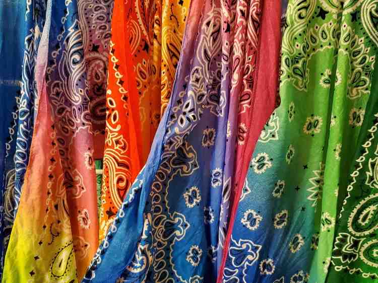 Bandana Wanita